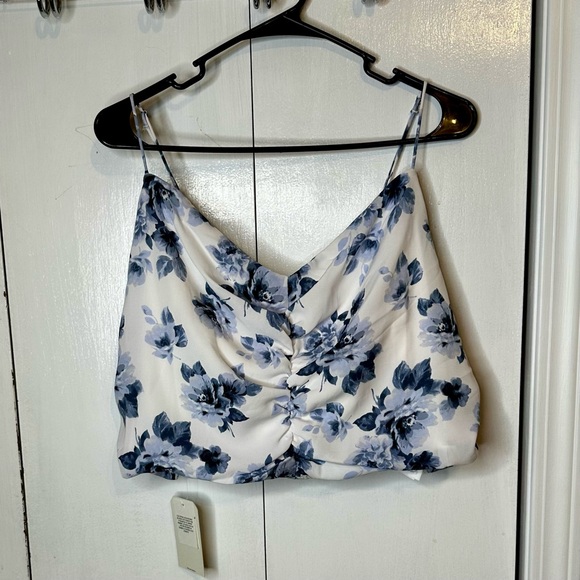 Abercrombie & Fitch Tops - Abercrombie‎ Fitch Floral Smocked Crop Cami Top Ivory Blue XL NWT